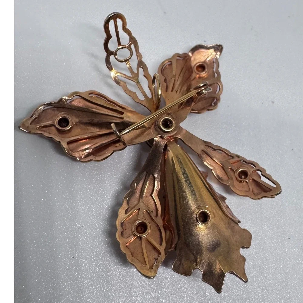 Vintage  Flower Brooch Purple Rhinestone Rose Gold Tone‎ Floral  Pin preloved